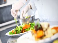 تحليل المخاطر ونقاط التحكم الحرجة في سلامة الغذاء (HACCP)